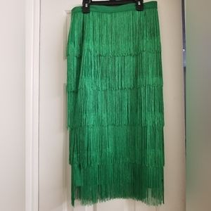 Like New AOMEI High waist Fringe Tiered Bodycon midi skirt